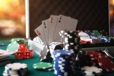 Dealer interaction during live baccarat on ingat cuan